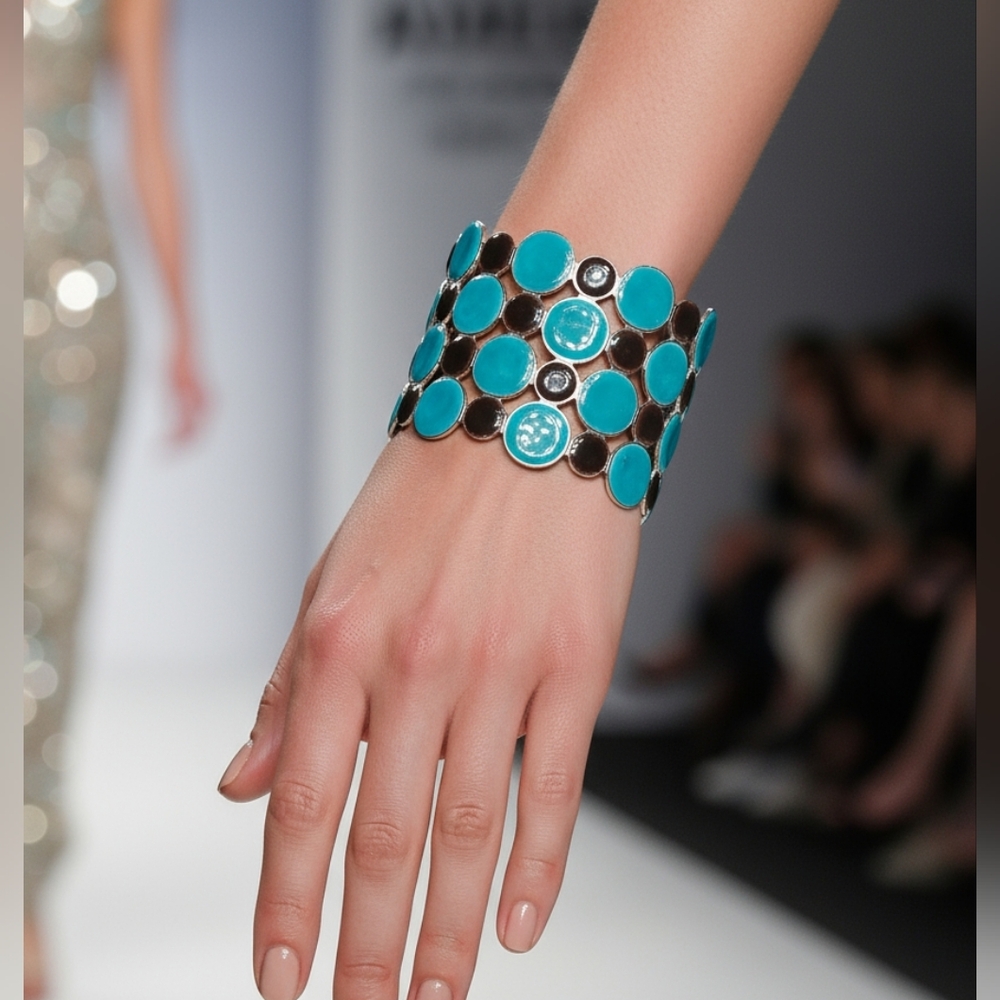 Elegant Enamel Cuff Bracelet Black and Blue Bracelet Fashion Costume Jewelry